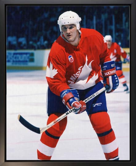 Mario Lemieux Framed 16" x 20" Canvas Classic Series 1987 Canada Cup 18.5" x 22.5"
